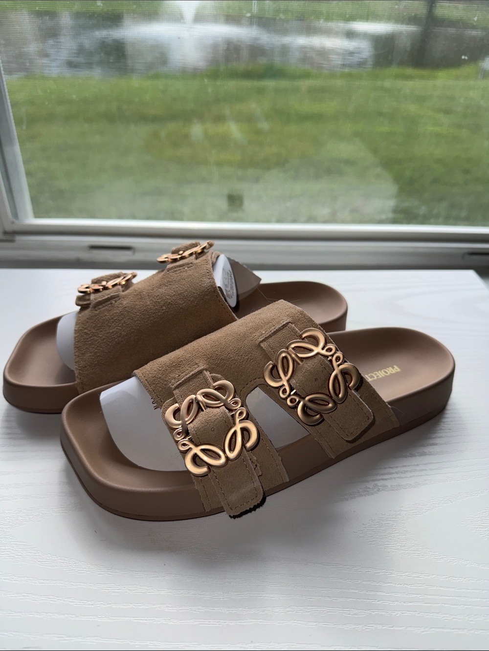 🔥 Women’s Double-Buckle Slide Sandals in Taupe with Decorative Gold Hardware - Picture 3 of 6